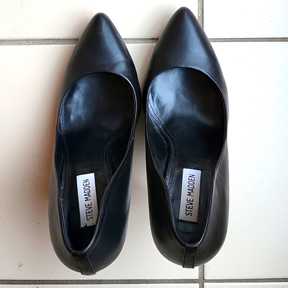 Steve Madden Leather Stilettos! Plain Black, Point Toe, 8.5 - Picture 13 of 13